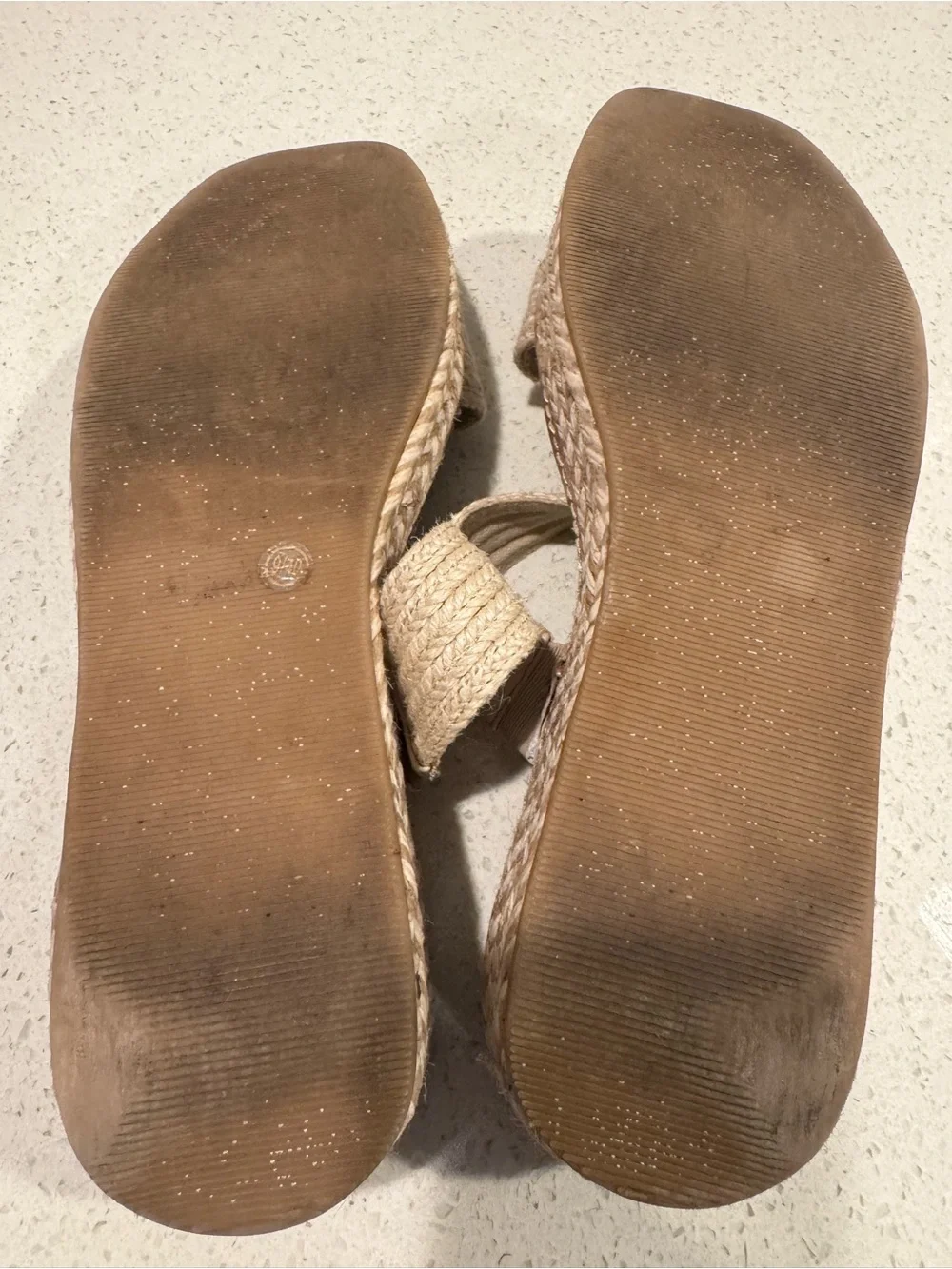 N/A comfortable beige